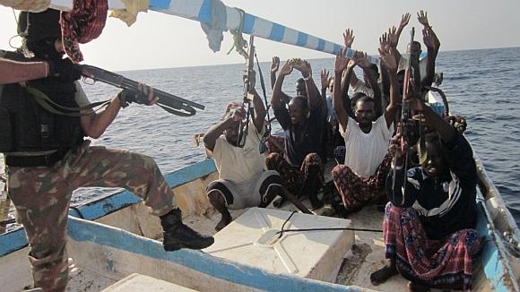 Indian Navy thwarts piracy bid in Gulf of Aden