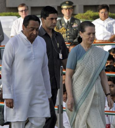Sonia Gandhi with Kamal Nath