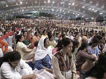 Thousands gathered at the AOL international centre to be a part of the grand navratri celebrations
