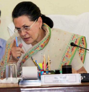 Sonia Gandhi was briefed about what the old guard in the Congress and the party's allies felt about Rahul not be made the party's prime ministerial candidate.
