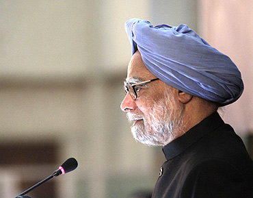 PM Singh speaks at the University of Dhaka on September 7