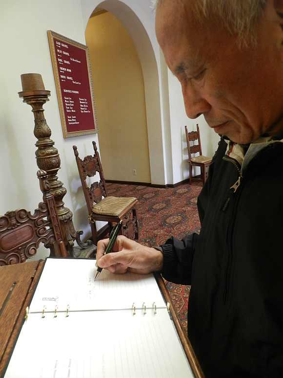 Thepo Tulku, member of the Tibetan Association of Northern California, writes his tribute to Bhutia at the funeral service