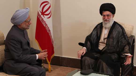 Prime Minister Dr Manmohan Singh meets Iran supreme leader Ayatollah Ali Hoseyni Khamenei on the sidelines of the XVI Non-Aligned Movement Summit in Tehran