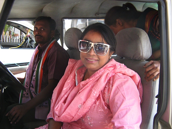 Geeta Gawli with supporters