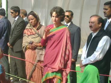 Priyanka Gandhi with Kishorilal Sharma, an associate of the Gandhi family, and Ameeta Singh, candidate from Amethi assembly constituency