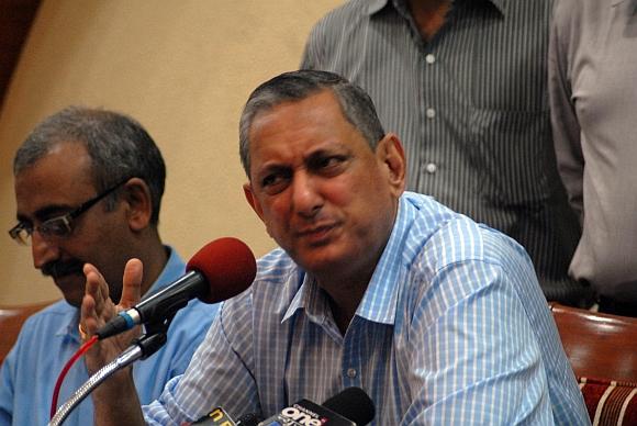 Maharashtra ATS chief Rakesh Maria talks about the 13/7 case at a press conference in Mumbai