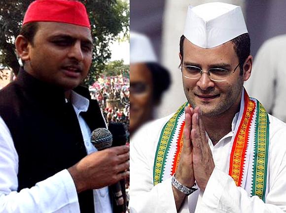 Akhilesh Yadav (L) and Rahul Gandhi