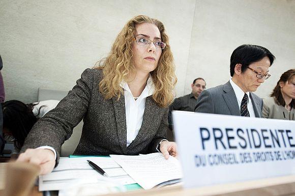 Human Rights Council President Laura Dupuy Lasserre opens a session of the Council on Sri Lanka at which Members adopted a resolution urging the country to investigate potential human rights abuses committed during its 26-year-long civil war by a vote of 24 in favour, 15 against and 8 abstentions