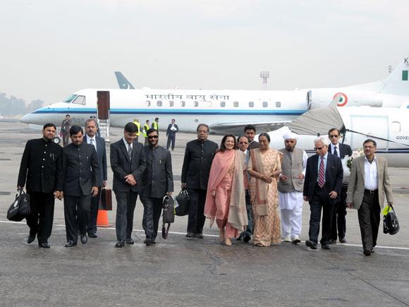 Disembarking at Islamabad's Benazir Bhutto airport