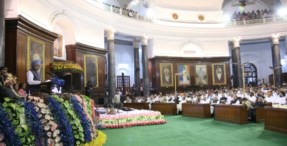 Prime Minister Manmohan Singh addresses the gathering