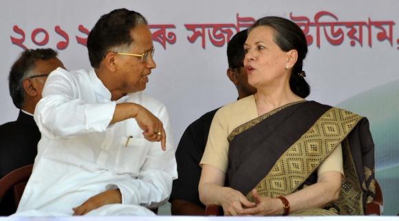 Congress president Sonia Gandhi with Assam CM Tarun Gogoi