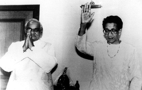 Former Prime Minister Atal Bihari Vajpayee and Bal Thackeray greeting visitors in Matoshree