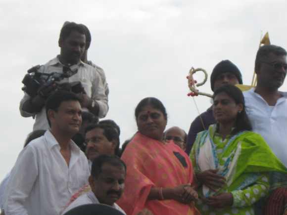 Sharmila with her mother Vijayamma during the first leg of her padayatra to Telangana