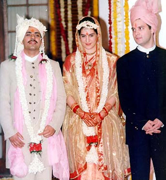 Robert Vadra with Priyanka and Rahul Gandhi