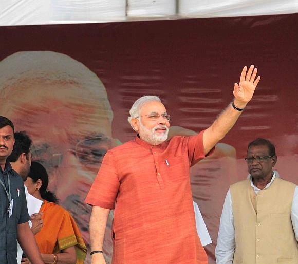 Gujarat Chief Minister Narendra Modi at Hyderabad's Lal Bahadur Shastri stadium