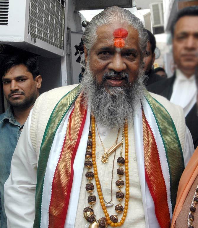 India s 10 Most Controversial Gurus Rediff India News