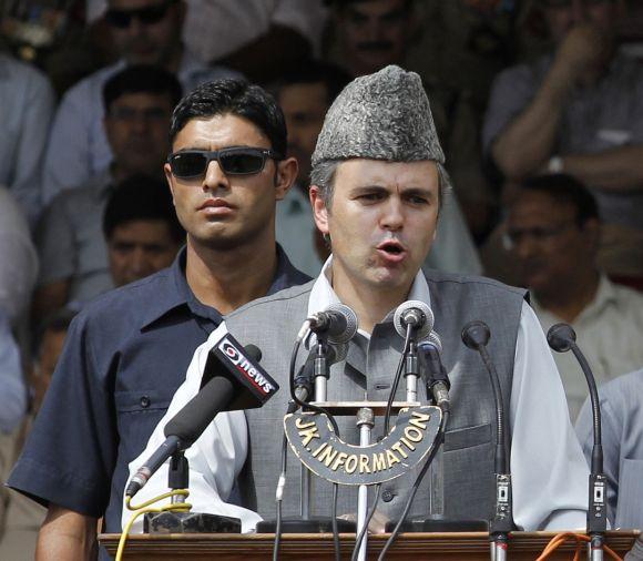 JandK govt formation: NC makes offer of support to PDP - Rediff.com.