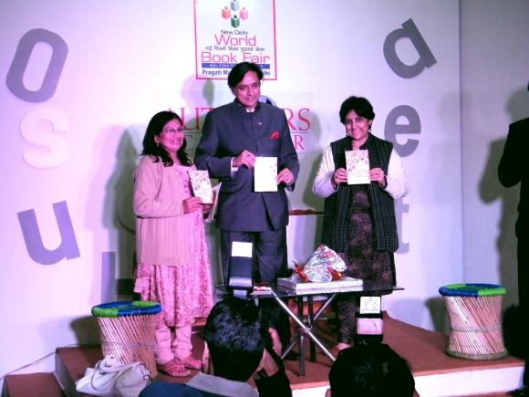 Shobha Warrier (left) with Shashi Tharoor