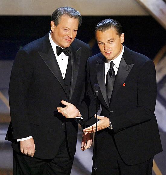 Actor Leonardo DiCaprio and former US Vice President Al Gore at the 79th Annual Academy Awards in Hollywood, California, February 25, 2007