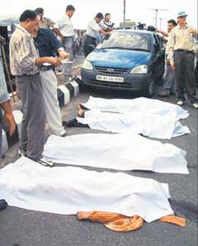 The dead bodies of Ishrat Jahan, Jishar Johar, Amjadali Akbarali Rana and Javed after their encounter deaths in June 2004