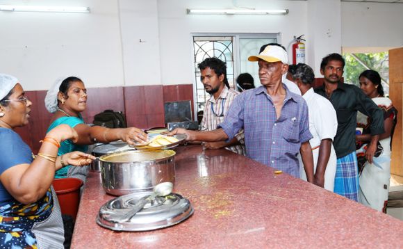 The idlis are in great demand
