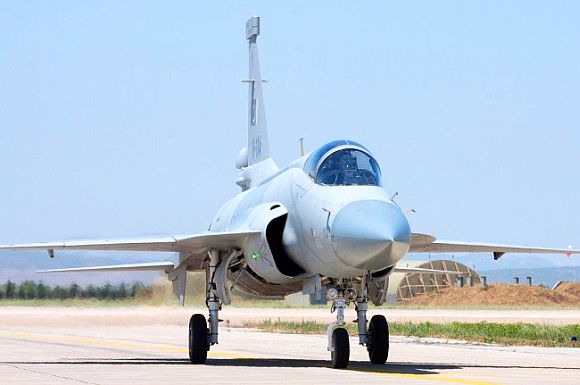 A JF-17 Thunder is ready to take off at the Turkey air show