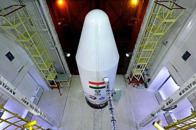 PSLV-C25 with heat shield closed