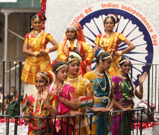 The parade also a bevy of girls performing various classical Indian dances. 