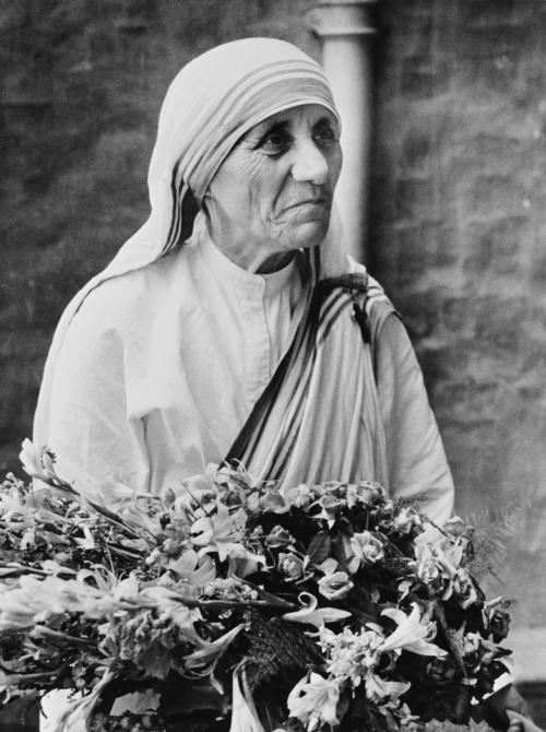 Mother Teresa seen in her hospital around the time she was awarded the Templeton Prize for Progress.