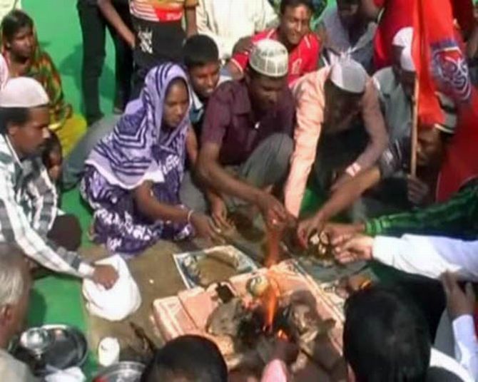 The controversial conversions in Agra where poor Muslims were 'reconverted' into Hinduism.