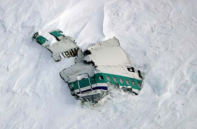 Wreckage of Flight 901 on the slopes of Mount Erebus.