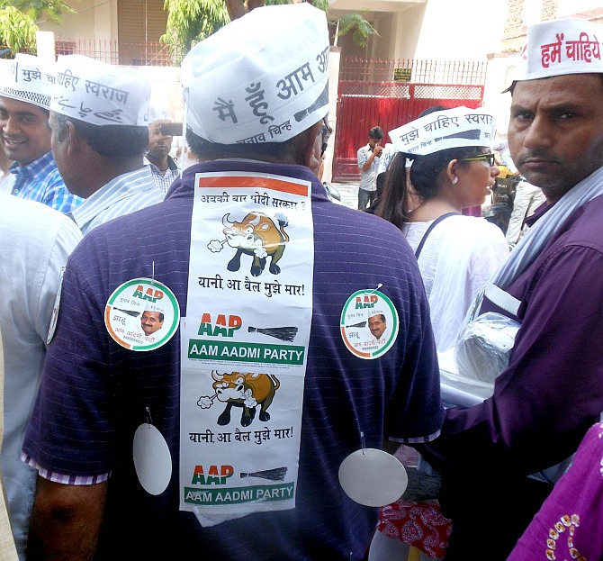 AAP supporters at a road show in Varanasi.