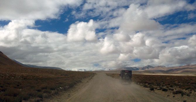 The last stretch of the drive to Rongbuk had all the elements of an ideal drive: challenge, endurance and abundant natural beauty.