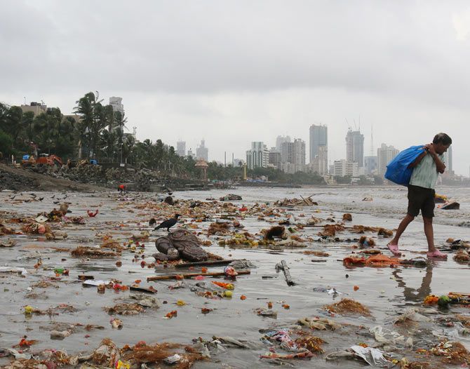 Cleaning up Mumbai's beaches.