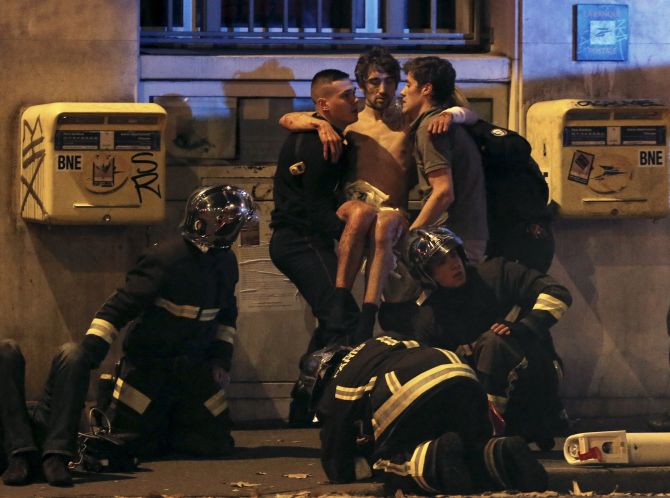 A bloody evening in Paris