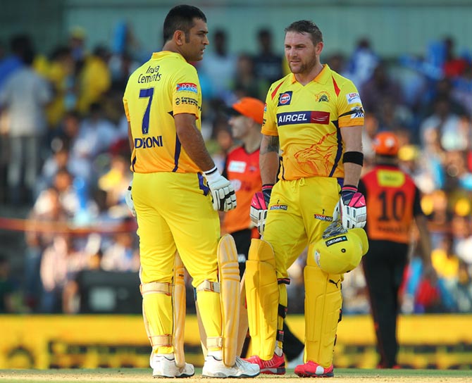 MS Dhoni and Brendon McCullum of the Chennai Super Kings 