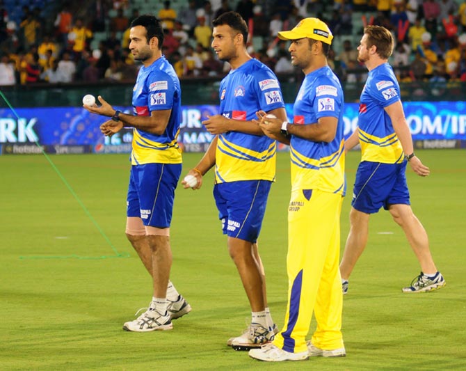 Chennai Super Kings players during warmup session 