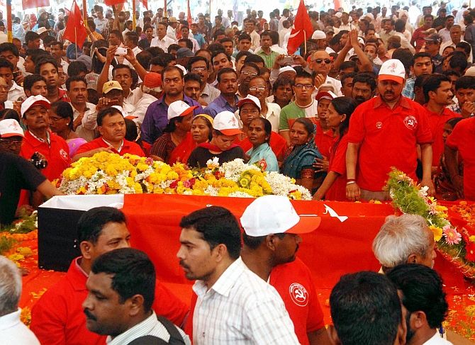 Communist Party of India leader Govind Pansare's funeral in Kolhapur. Photograph: PTI Photo