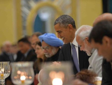 US President Barack Obama flanked by Prime Minister Narendra Modi and former prime minister Dr Manmohan Singh at Rashtrapati Bhavan, January 25, 2015