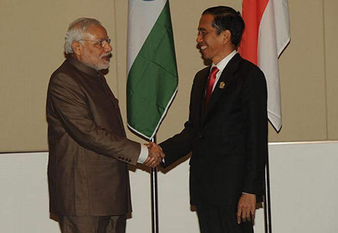 Prime Minister Narendra Modi with Indonesian President Joko Widodo