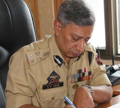 J K Gets A New Police Chief At A Critical Moment Rediff Com