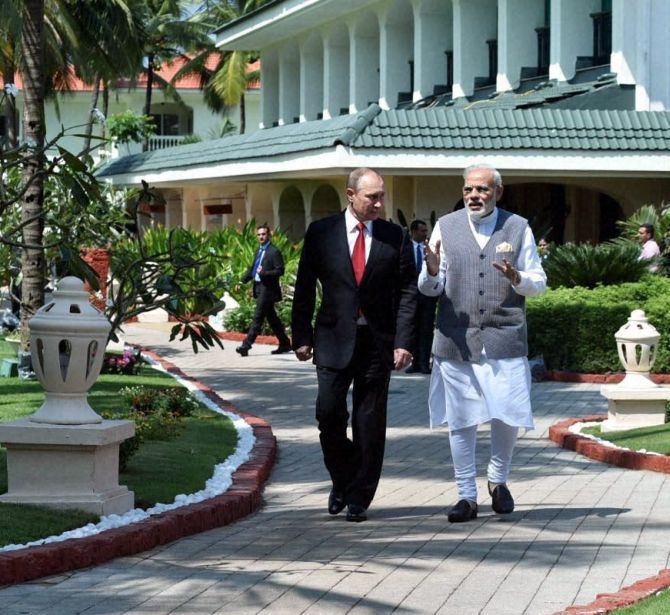 Prime Minister Narendra Modi and Russian President Vladimir Putin after India and Russia signed 16 key pacts. Photograph: PTI Photo