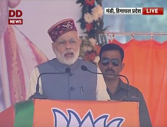 Prime Minister Narendra Modi in Mandi, Himachal Pradesh, October 18, 2016.