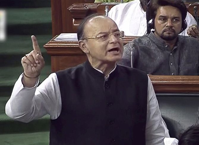 Finance Minister Arun Jaitley makes a point during the presentation of the Budget 2018-2019