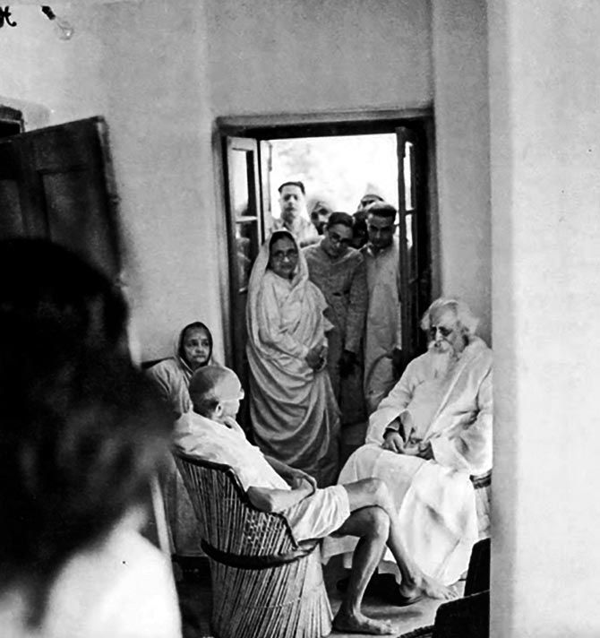 Kasturba, Gandhi and Tagore