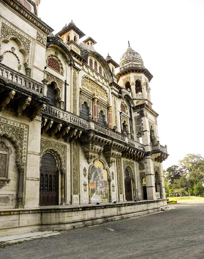 Fateh Singh Museum at Lakshmi Niwas Palace, Baroda Fateh Singh Museum at Lakshmi Niwas Palace, Baroda