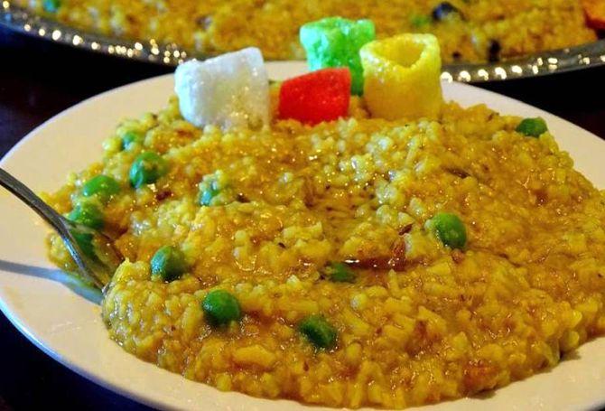 Khichdi May Become India s National Dish On Nov 4 Rediff India News