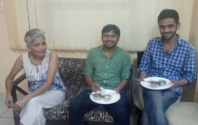 Gauri Lankesh with Kanhaiya Kumar and Umar Khalid in New Delhi