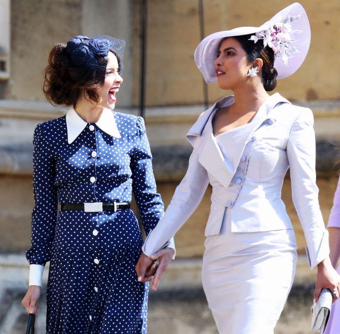 Image result for 1,00000 people turned to see the Royal Wedding at London