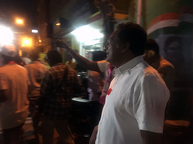 Prakash Raj on his campaign late evening